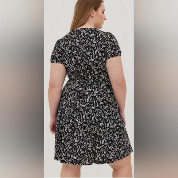 Torrid dress size 1 - Picture 2 of 5